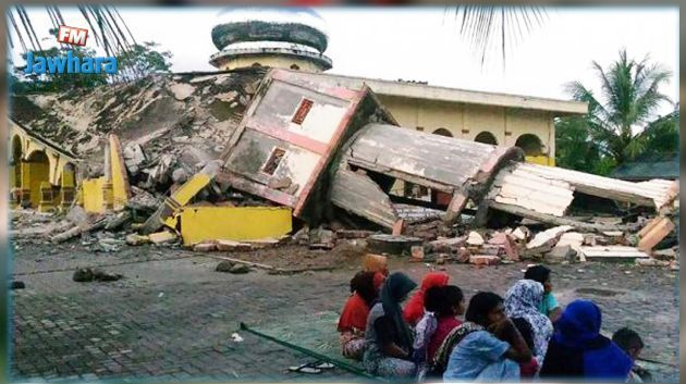 بعد التسونامي : زلزال يهز شرق إندونيسيا