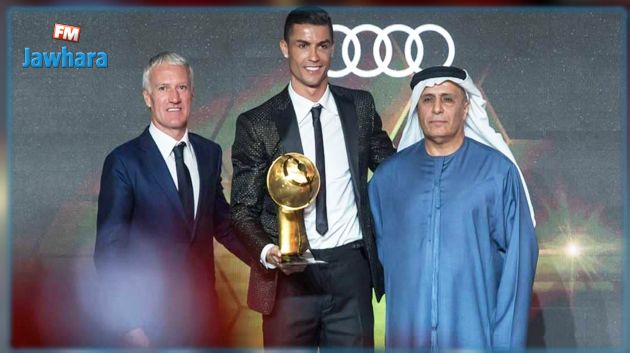 رونالدو يتوج بجائزة غلوب سوكر في دبي