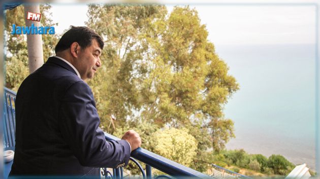 وزير السياحة يؤدي زيارة إلى سيدي بوسعيد