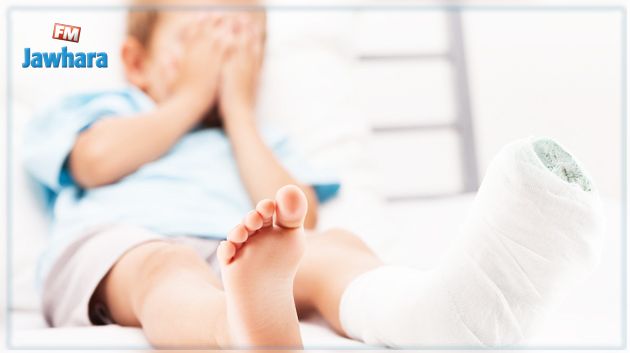 نابل : معلم يعتدي على تلميذ ويسبب له كسرا في الساق