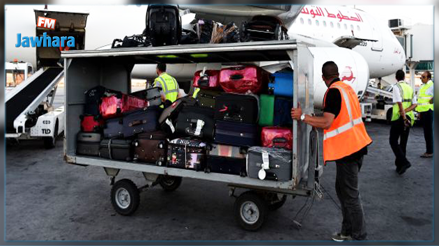 وزير النقل : 550 'bagagistes' بمطار قرطاج.. أقل من 20 منهم يباشرون العمل!