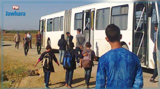 القيروان : إيقاف 3 تلاميذ هشّموا بلور حافلة نقل مدرسي 