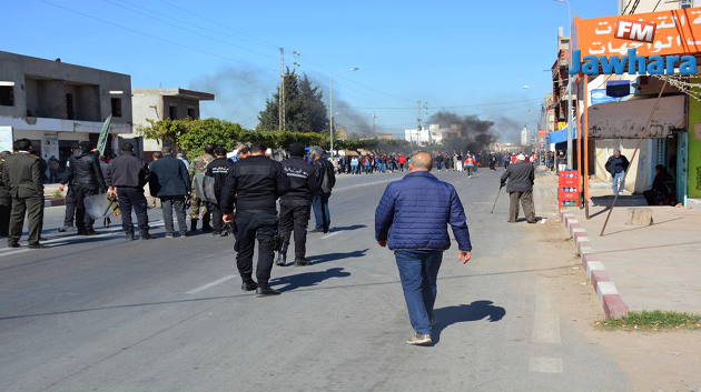 سيدي بوعلي : إحتجاجات وغاز مسيل للدموع