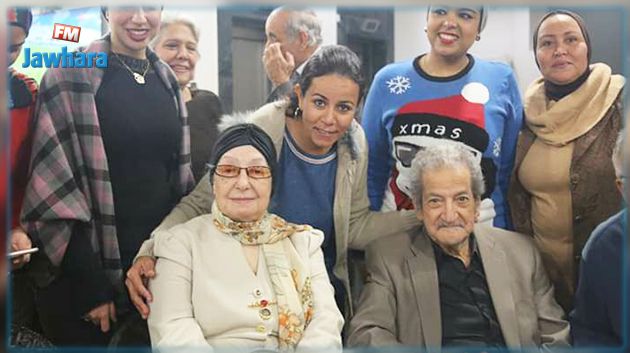أديب مصري يتزوج حبيبة الطفولة .. بعد 70 عاما من الانتظار (صور)