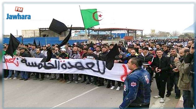 تجدد المظاهرات في الجزائر