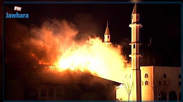 كاليفورنيا : اندلاع حريق في مسجد وقت صلاة الفجر
