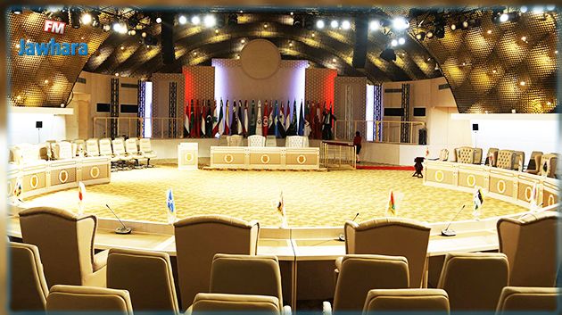 قصر المؤتمرات يتحول إلى لوحة فنية بمناسبة القمة العربية (صور)