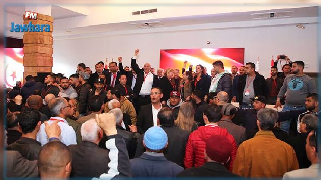 خروقات وتجاوزات تشوب مؤتمر نداء تونس