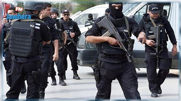 إيقاف حارس غابات حجزت سيارته لدى إرهابيي سيدي علي بن عون