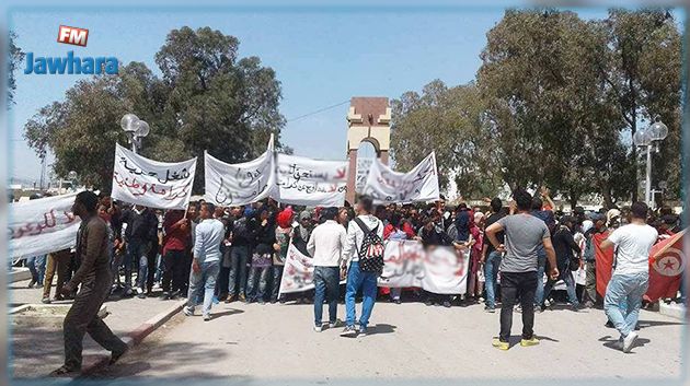 منتدى الحقوق الاقتصادية والاجتماعية : هذا العنوان الأساسي للاحتجاج في تونس