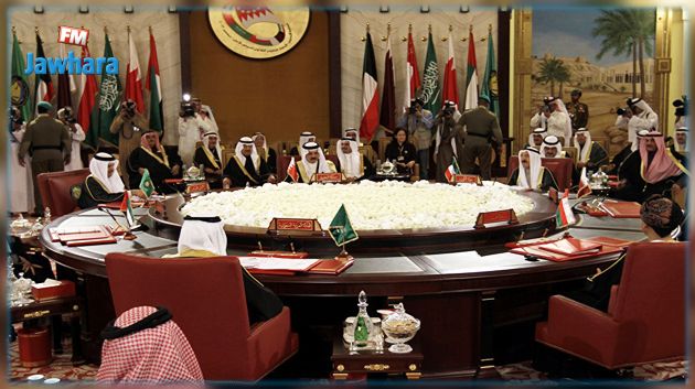 رئيس وزراء قطر يشارك في القمة الخليجية بالسعودية