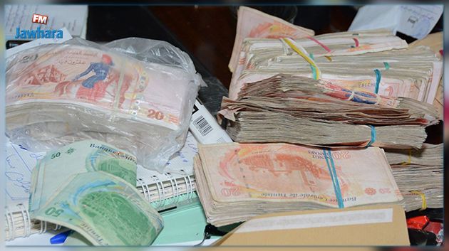 اختلاس 200 ألف دينار من حساب مواطنة بفرع بنكي بالمنستير : النيابة العمومية تتحرك