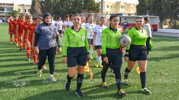 مباراة الصداقة بين الجمعية النسائية بسوسة و أكبو الجزائري (صور توفيق دغمان )