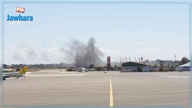 ليبيا : قصف مطار معيتيقة قبيل إقلاع رحلة متجهة إلى تونس