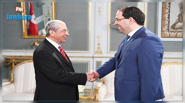 لقاء بين الناصر والشاهد