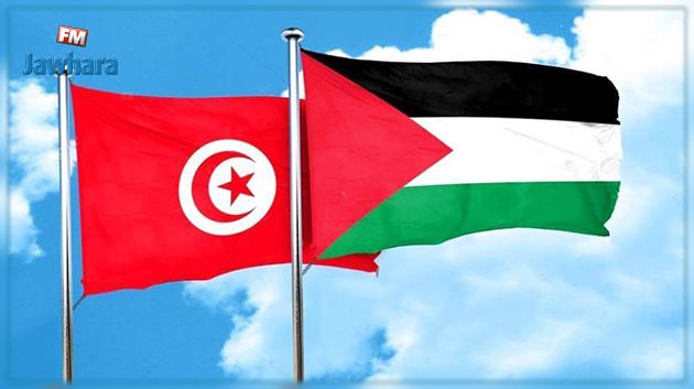 وفد من أطفال فلسطين يؤدي زيارة إلى تونس