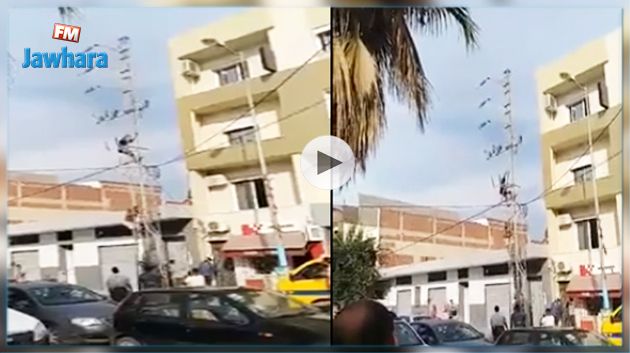 المنستير: فيديو صادم لشخص تعرض لصعقة كهربائية