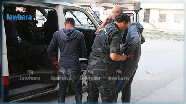القيروان : القبض على منحرف خطير محل 17 منشور تفتيش