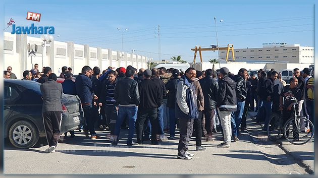 القيروان : احتجاجات و تهديد بالغلق النهائي لمصنع الاسمنت‎
