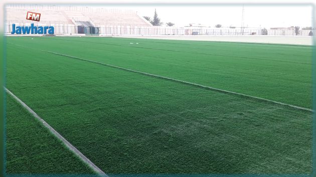 انطلاق اشغال تركيز العشب الاصطناعي بملعب المتلوي