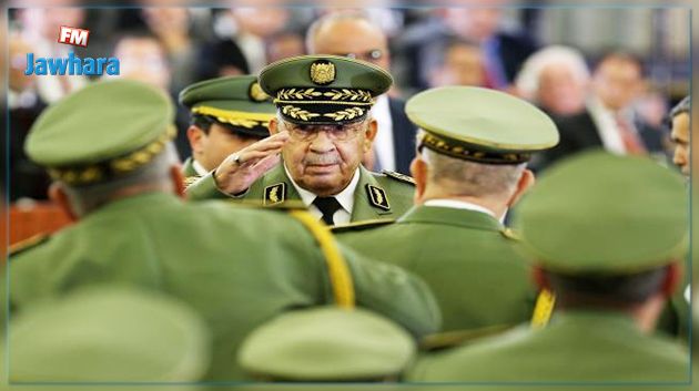 الجزائريون يودّعون