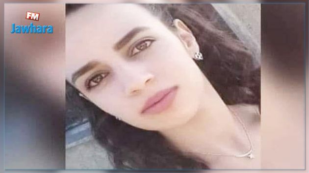 شباب سوري يطبّقون