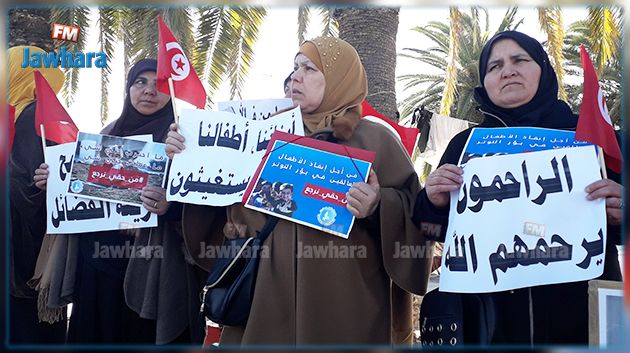 عائلات تونسية تطالب بإستعادة أحفادهم من سوريا