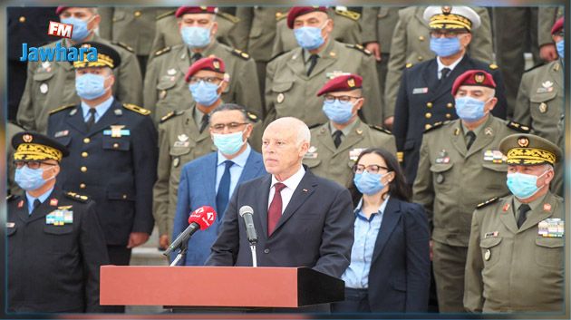 رئيس الجمهورية في زيارة إلى الأكاديمية العسكرية بفندق الجديد (صور)