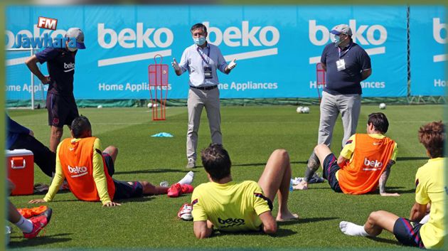 بعد زيارة بارتوميو للتمارين ... لاعبو برشلونة قلقون بشأن رواتبهم