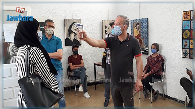 سوسة : الطلبة يحتجون بسبب ظروف عملية التقصي للكشف عن كورونا