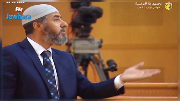 تلاسن في البرلمان ومناوشات بسبب نعت النّواب بـ
