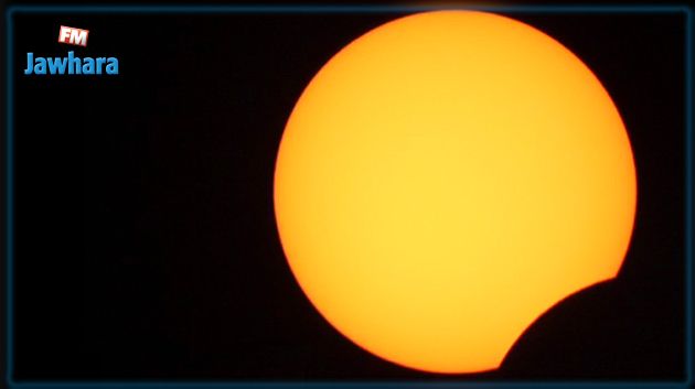 الكسوف بعدسة معهد الرصد الجوي (فيديو)