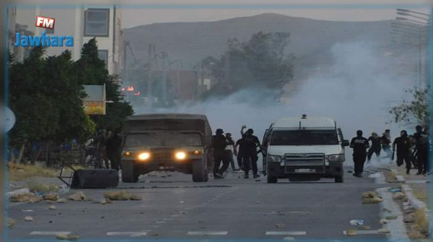 تطاوين : رفع قضية ضدّ رئيس الحكومة ووزير الداخلية ووالي الجهة ورئيس المنطقة الجهوية للأمن 