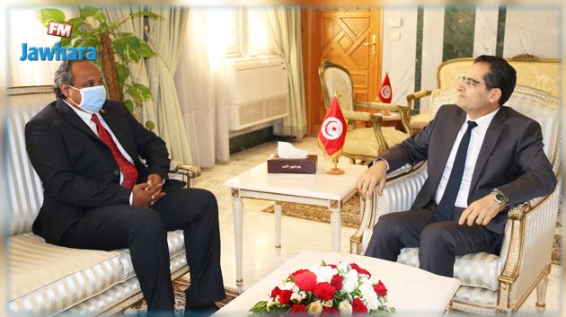 وزير الخارجية وسفير فينزولا بتونس يبحثان تطوير العلاقات بين البلدين