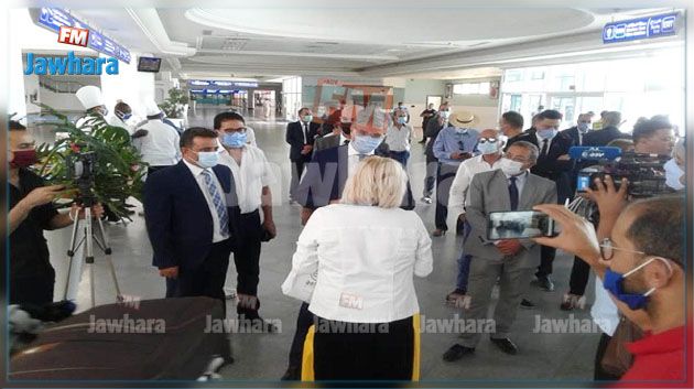 وزير السياحة في استقبال 155 سائحا في جربة :