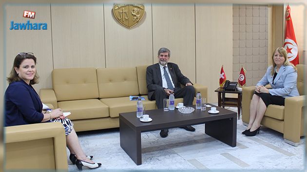 وزيرة العدل تناقش ملف الأموال المهرّبة مع سفير سويسرا