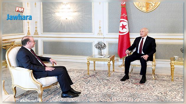 أهمية تواصل عمل المرفق العمومي محور لقاء سعيّد بالفخفاخ