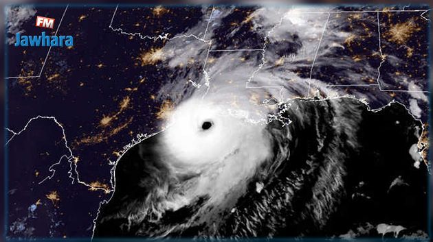 الولايات المتحدة: الإعصار لورا يشتد قوة و يصل سواحل ولاية لويزيانا 