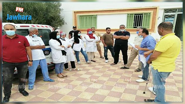 أعوان الصحّة بالناظور يطالبون بمستحقّاتهم المالية‎