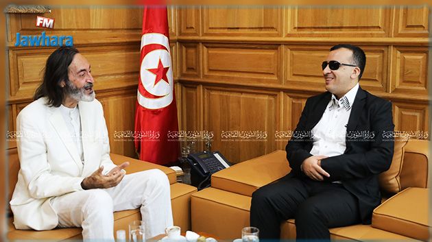 وزير الثقافة يلتقي الفنان هشام رستم