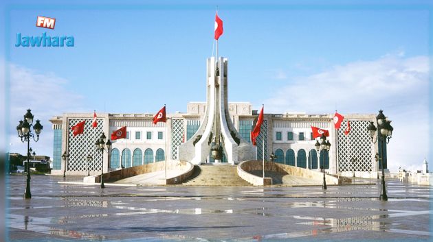 حول تقدمها بطلب للداخلية لمنع التظاهر بشارع الحبيب بورقيبة : بلدية تونس توضّح