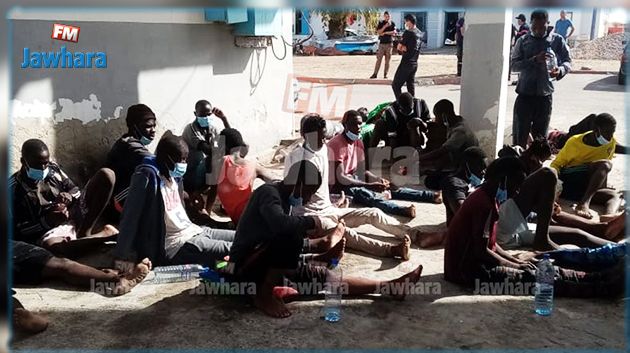 بينهم امرأة وضعت مولودها على متن المركب: انقاذ مهاجرين غير نظاميين ووفاة طفل