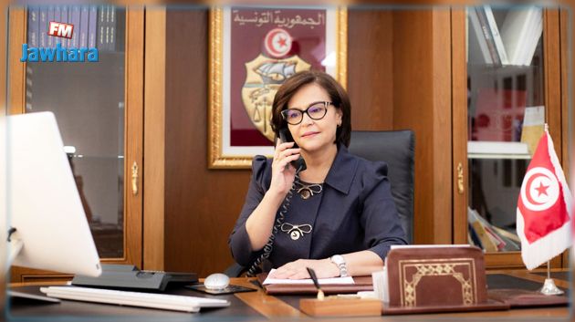 وزارة المرأة : تمكين عائلة الطفلة