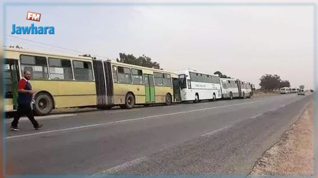 وكالة TTS للاسفار تندد بتواصل احتجاز حافلاتها من قبل أعوان شركة النقل بصفاقس 