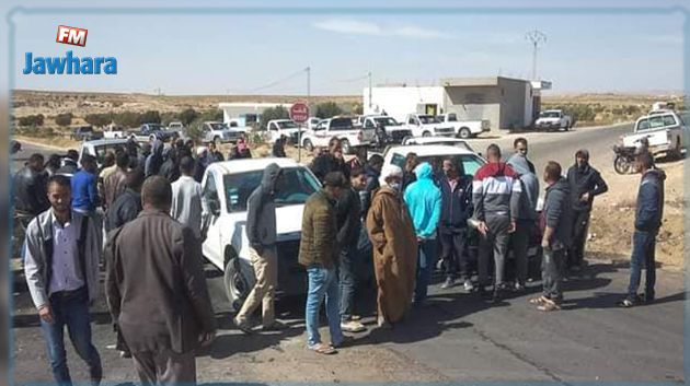 القصرين: تحرك احتجاجي واسع تنديدا بقرار إقالة والي الجهة