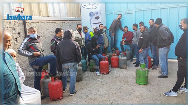 تواصل أزمة قوارير الغاز المنزلي تُشعل فتيل الاحتجاجات في صفاقس