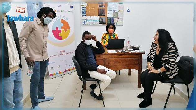 بلدية المرسى: افتتاح مكتب إرشاد وتوجيه لفائدة المهاجرين 
