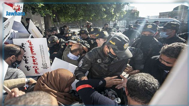نقابة الصحفيين تندد بالعنف الذي تعرض له الصحفيون