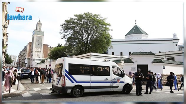فرنسا تطلق حملة واسعة على المساجد
