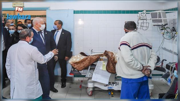 رئيس الجمهورية يعود المصابين في حادث مرور منزل شاكر